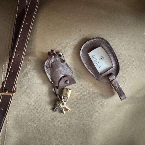 Vintage 1970 Gucci GG Supreme Suitcase Web Stripe Monogram Canvas Gold Closure - Picture 15 of 15